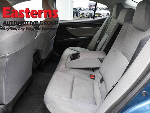 Used 2025 Toyota Camry LE FWD image 20