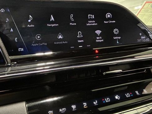 Used 2022 Cadillac Escalade Sport image 31