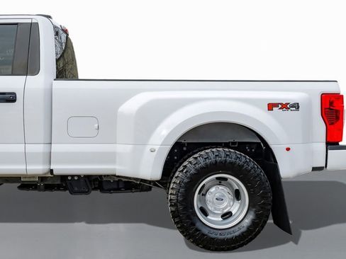 Used 2020 Ford F350 XL w/ STX Appearance Package image 11