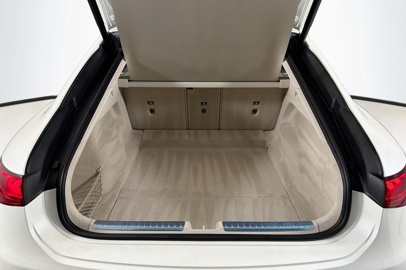 Certified 2023 Mercedes-Benz EQS 580 4MATIC Sedan image 23