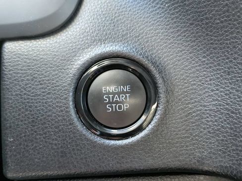 Used 2025 Toyota Tundra SR5 w/ SR5 Convenience Package AWD/4WD image 23