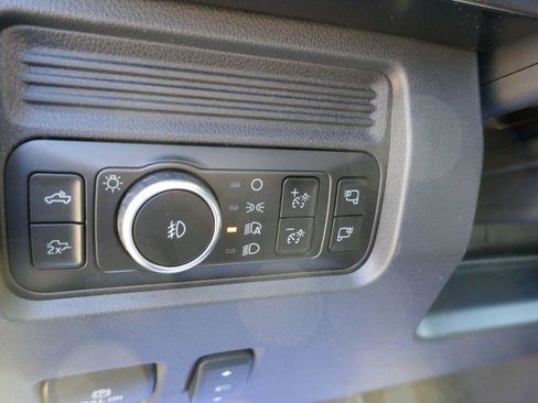New 2026 Ford F250 Lariat w/ Black Appearance Package AWD/4WD image 21