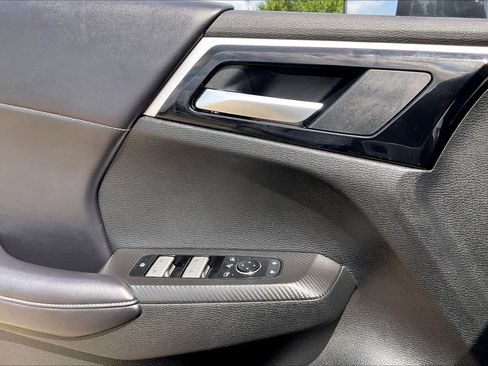Used 2024 Mitsubishi Outlander SE AWD/4WD image 61
