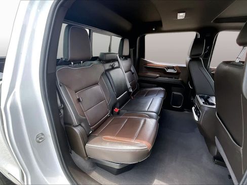 Used 2024 GMC Sierra 1500 Denali AWD/4WD image 21
