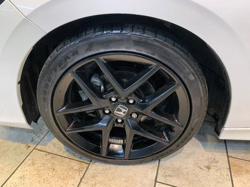 Used 2022 Honda Civic Sport image 12