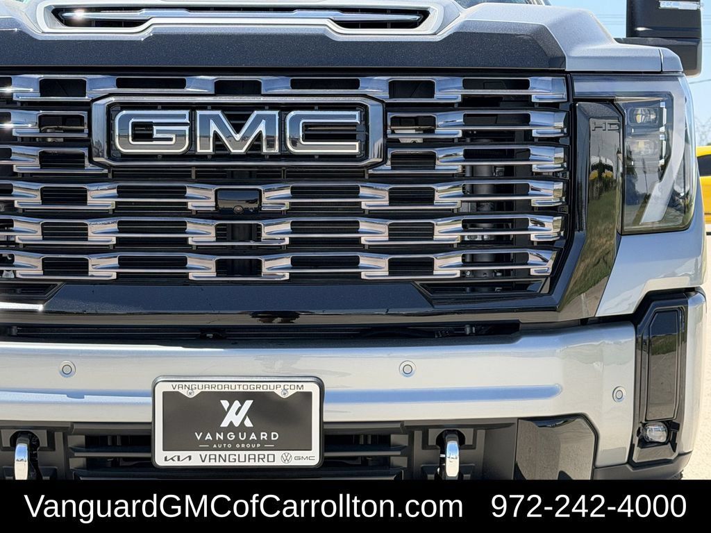 New 2026 GMC Sierra 2500 Denali Ultimate AWD/4WD image 8