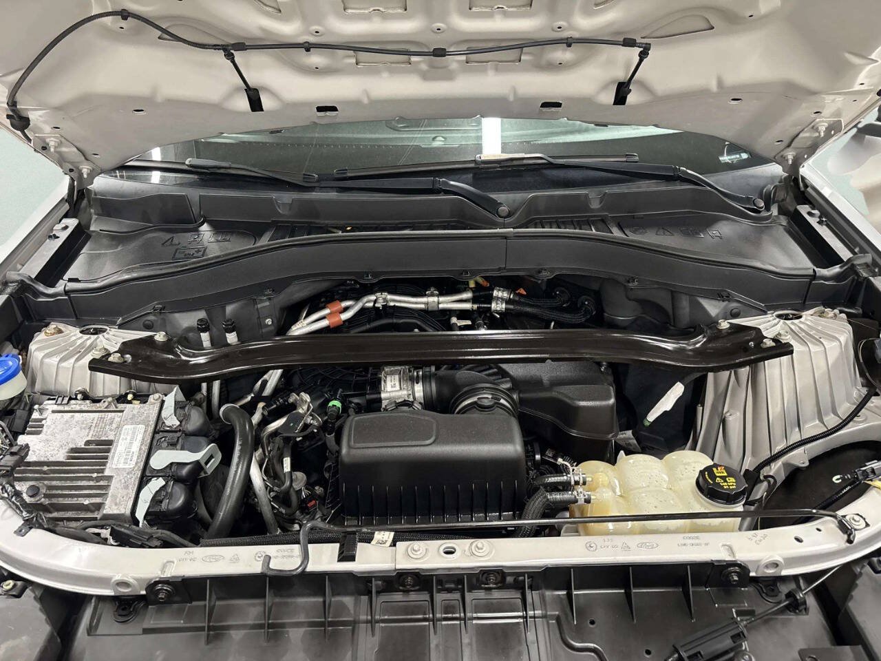 Used 2020 Ford Explorer 4WD Police Interceptor image 10