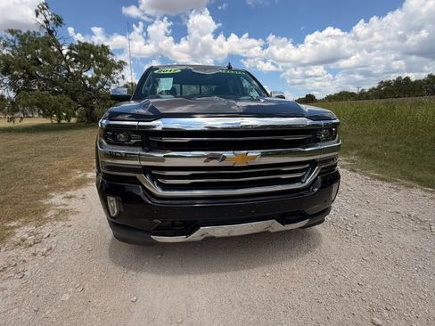 Used 2017 Chevrolet Silverado 1500 High Country w/ High Desert Package AWD/4WD image 5