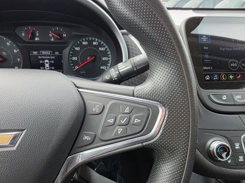 Used 2024 Chevrolet Malibu LT image 16