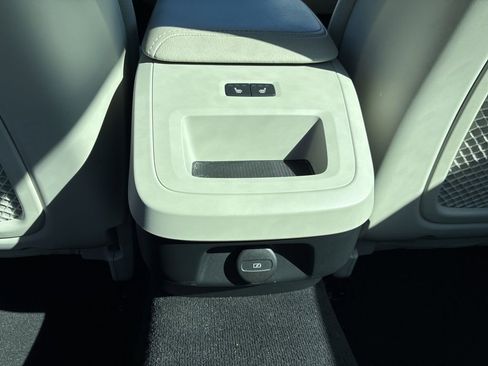 Used 2024 Volvo S60 B5 Core image 21