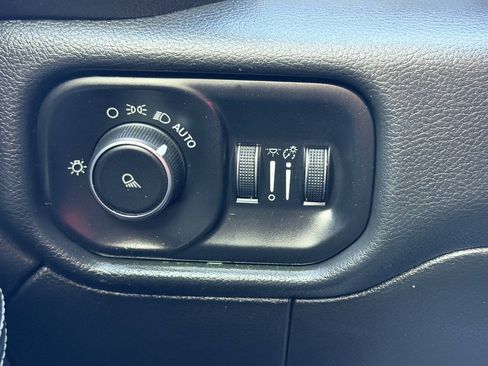 Used 2019 RAM 2500 Big Horn AWD/4WD image 30