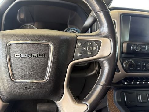 Used 2018 GMC Sierra 1500 Denali AWD/4WD image 16