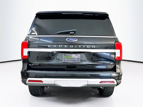 Used 2024 Ford Expedition Max XLT image 7