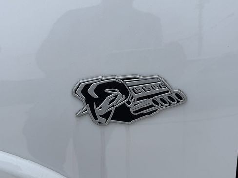 New 2026 RAM 1500 Laramie AWD/4WD image 14