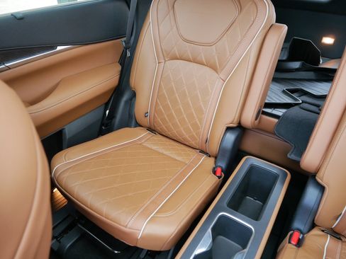 Certified 2023 INFINITI QX60 Autograph image 12