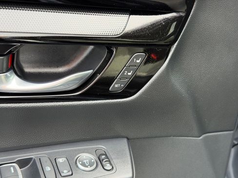 Used 2025 Honda CR-V Sport Touring image 11