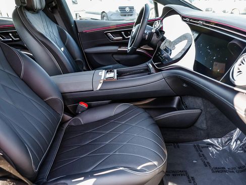 Certified 2023 Mercedes-Benz EQS 580 4MATIC Sedan image 17