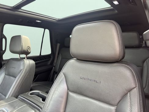 Used 2022 GMC Yukon Denali image 13