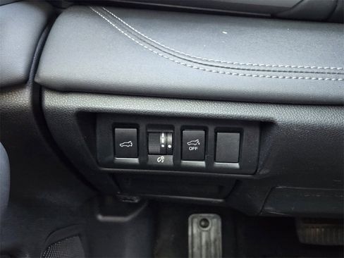 Used 2022 Subaru Outback Limited w/ Popular Package #2 image 24