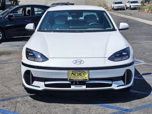 New 2025 Hyundai Ioniq 6 SEL image 2