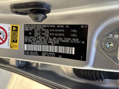 Used 2017 Toyota Highlander Limited image 35