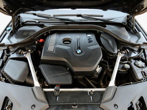 Used 2018 BMW 530i RWD image 61
