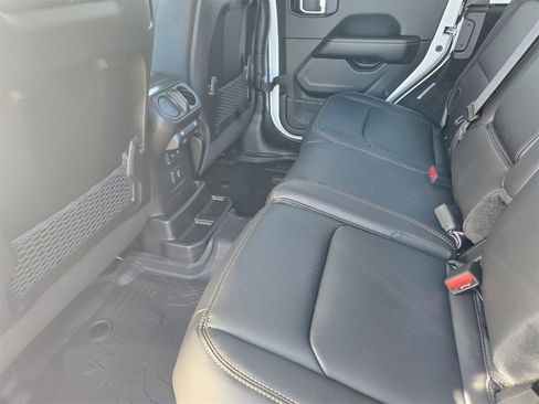 New 2026 Jeep Wrangler Unlimited Sahara image 28