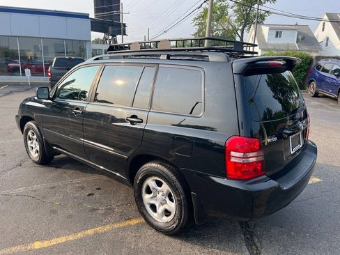 Used 2003 Toyota Highlander 2WD w/ Quick-Order Pkg image 8