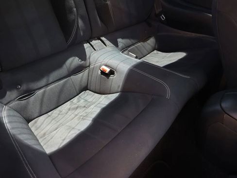 Used 2019 Ford Mustang GT image 16