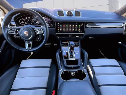 Certified 2023 Porsche Cayenne Turbo S image 14