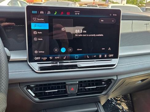 New 2026 Volkswagen Tiguan SE R-Line AWD/4WD image 21