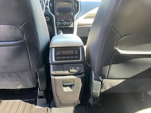 Used 2019 Subaru Ascent Limited AWD/4WD image 19
