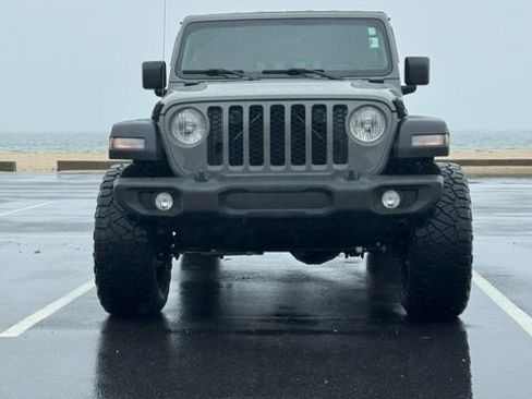 Used 2020 Jeep Gladiator Sport w/ Quick Order Package 24S image 1