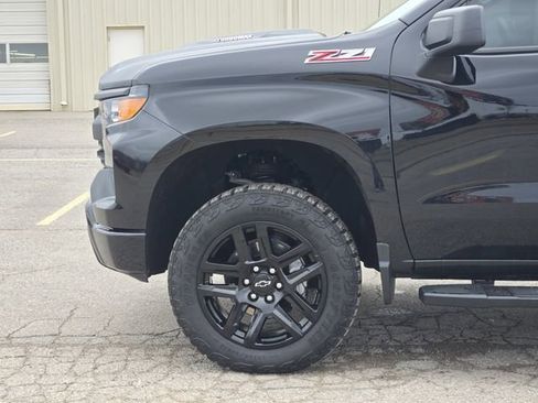 New 2026 Chevrolet Silverado 1500 Custom Trail Boss AWD/4WD image 5