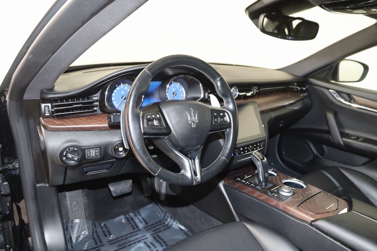 Used 2020 Maserati Quattroporte S Q4 AWD/4WD image 23