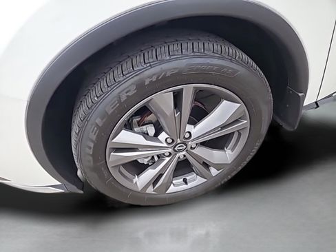 Used 2024 Nissan Murano Platinum w/ Cargo Package image 13