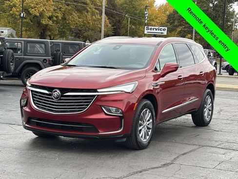 Used 2024 Buick Enclave Premium image 36