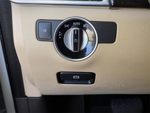 Used 2017 Mercedes-Benz GLS 450 4MATIC image 35