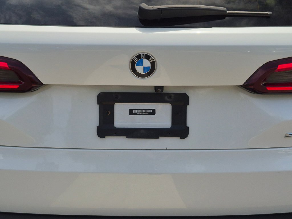 Used 2021 BMW X5 sDrive40i w/ Luxury Seating Package 2 RWD image 39