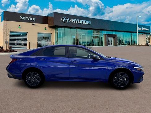 New 2026 Hyundai Elantra Sport w/ Cargo Package image 9