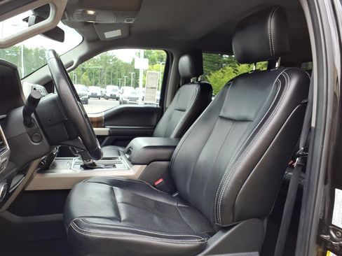 Used 2020 Ford F150 Lariat w/ Equipment Group 502A Luxury AWD/4WD image 15