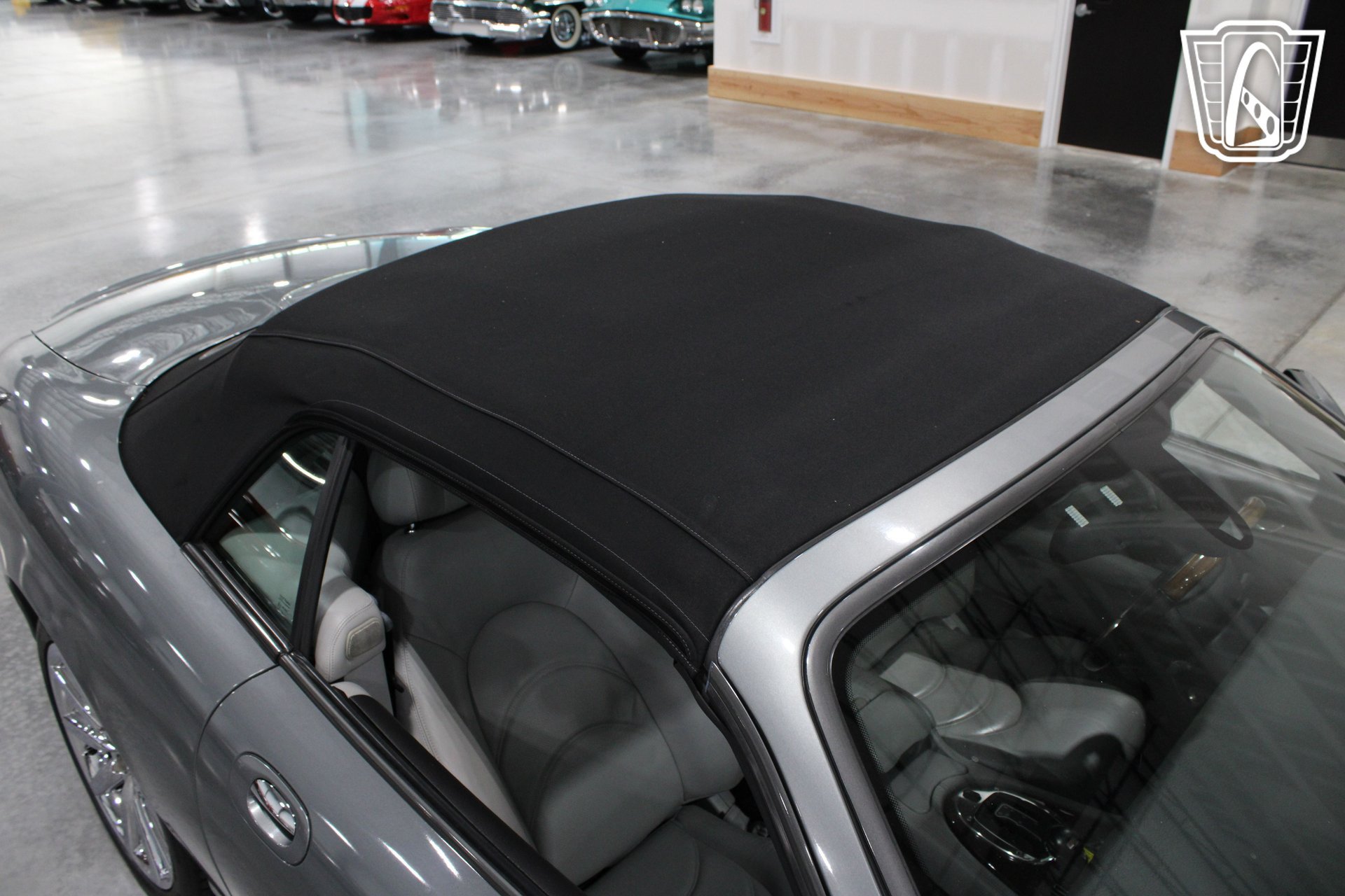 Used 2004 Jaguar XK8 Convertible RWD image 34