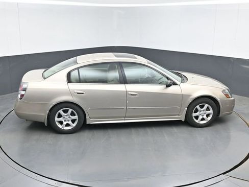 Used 2005 Nissan Altima 2.5 SL w/ (G02) SL Pkg image 25