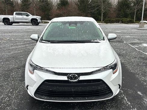 New 2026 Toyota Corolla LE image 5