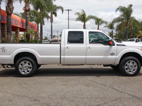 Used 2016 Ford F250 Lariat w/ Lariat Ultimate Package AWD/4WD image 12