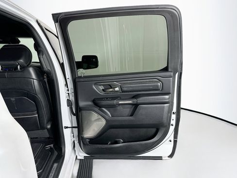 Used 2020 RAM 1500 Limited AWD/4WD image 30