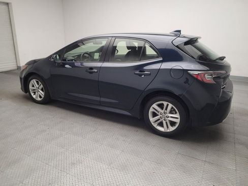 Used 2019 Toyota Corolla SE FWD image 3