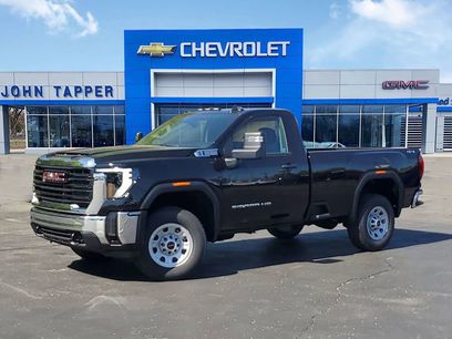 New 2025 GMC Sierra 2500 Pro w/ Convenience Package