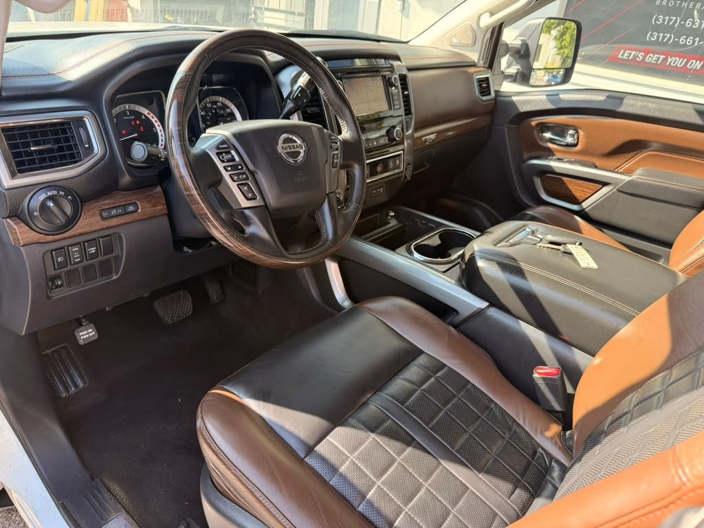 Used 2019 Nissan Titan Platinum Reserve w/ Platinum Utility Package AWD/4WD image 21