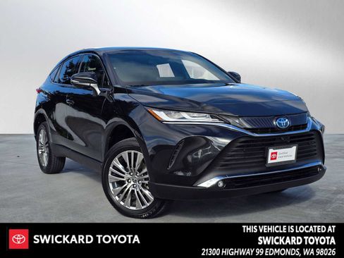 Used 2024 Toyota Venza Limited image 1